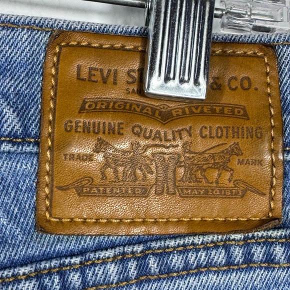 Levi's Womens Wedgie Jeans Tapered Leg Size 29/8 Medium Wash Classic High Rise - Picture 8 of 16